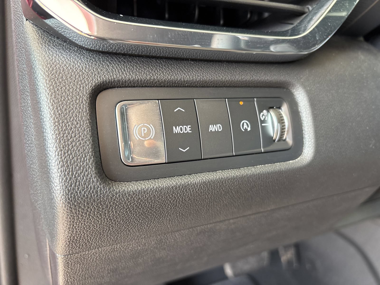 New 2026 GMC Acadia Elevation w/ Elevation Premium Package AWD/4WD image 13