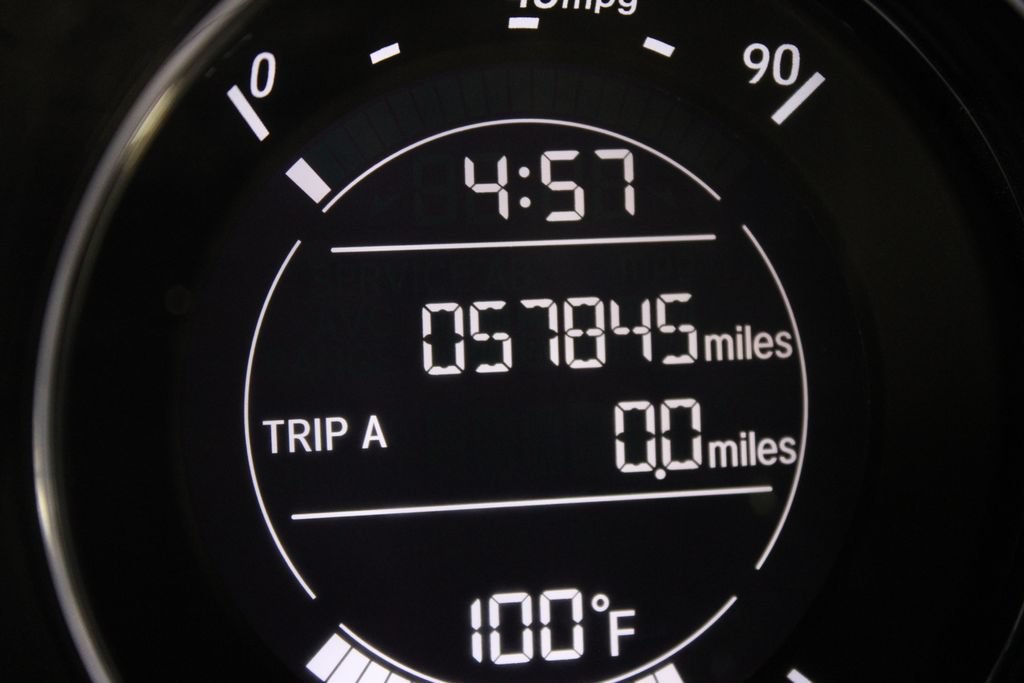 Used 2018 Honda HR-V EX-L image 24