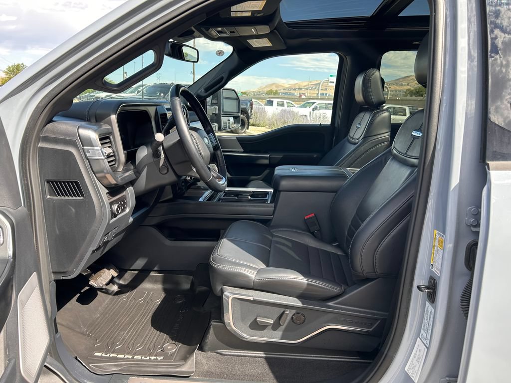 Used 2026 Ford F350 Platinum AWD/4WD image 8