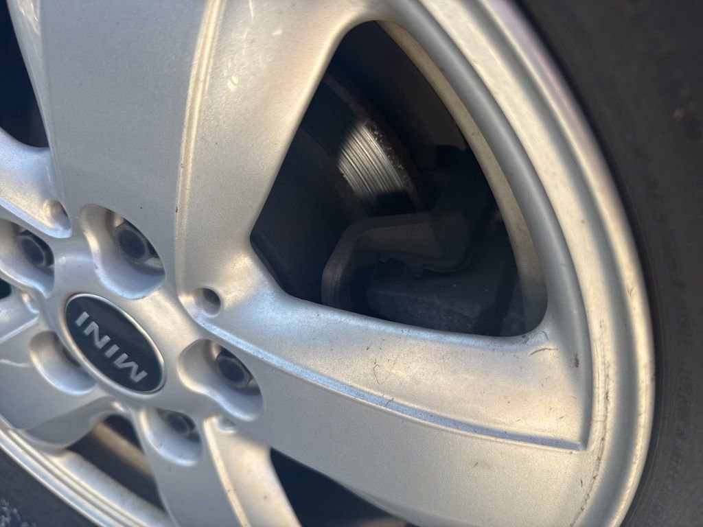 Used 2015 MINI Cooper 2-Door Hardtop image 28