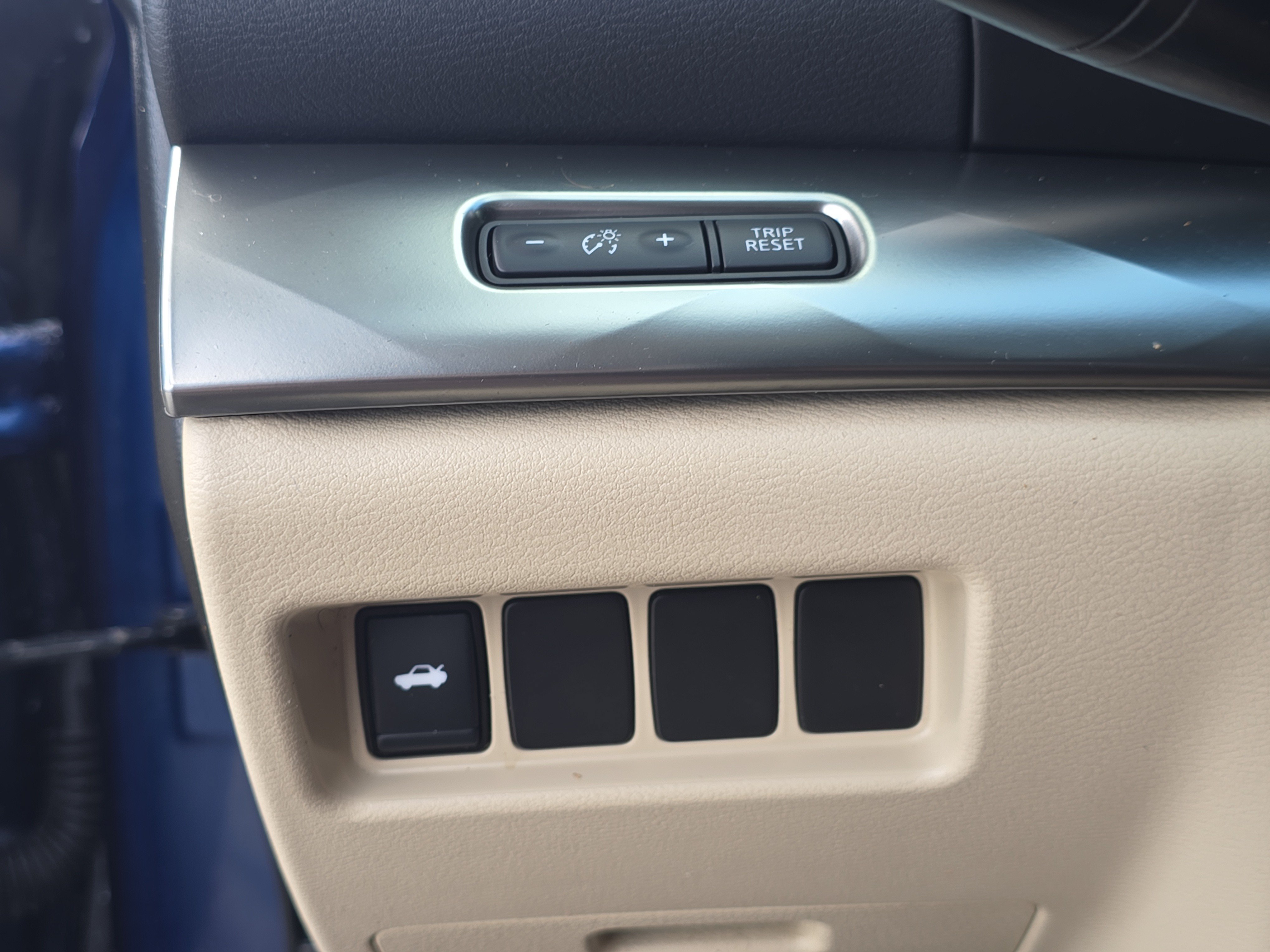 Used 2020 Nissan Maxima 3.5 SV w/ Floor Mat Group FWD image 28