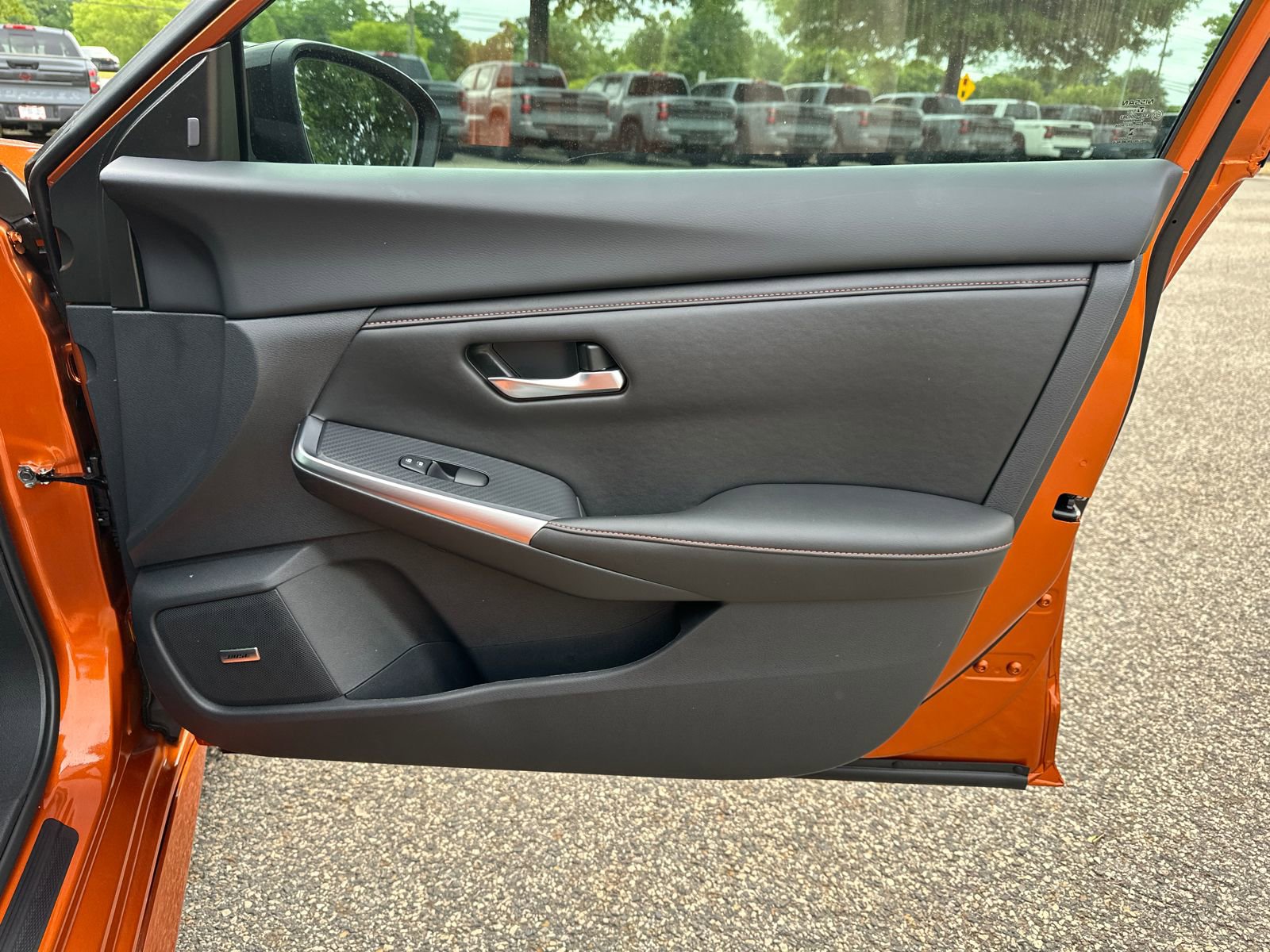 Certified 2025 Nissan Sentra SR w/ SR Premium Package FWD image 12