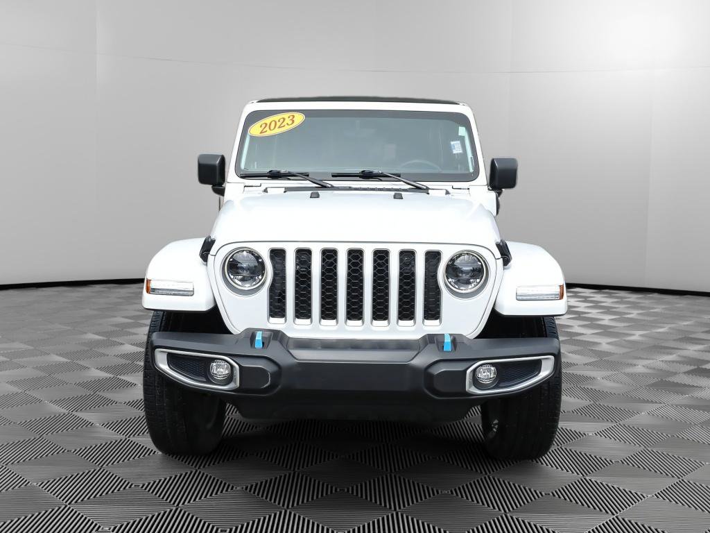 Used 2023 Jeep Wrangler Unlimited Sahara w/ Cold Weather Group AWD/4WD image 10