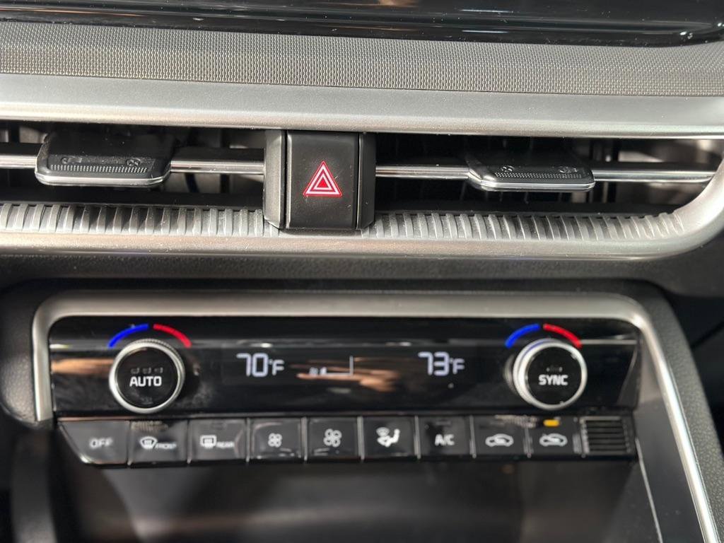 Used 2022 Kia K5 GT-Line w/ GT-Line FWD Premium Package image 18
