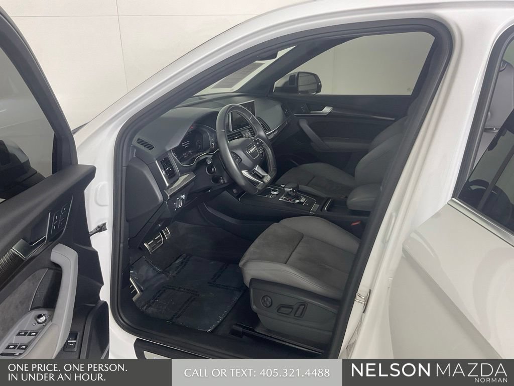 Used 2018 Audi SQ5 Prestige w/ Prestige Package AWD/4WD image 12