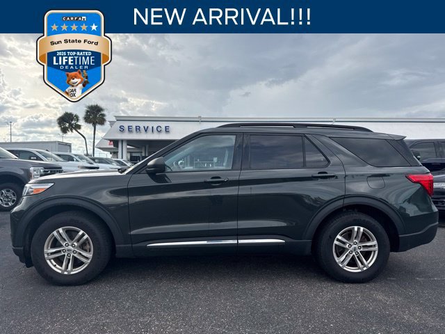 Certified 2022 Ford Explorer XLT w/ Equipment Group 202A AWD/4WD image 1