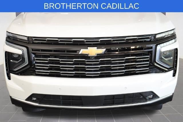Used 2025 Chevrolet Tahoe High Country AWD/4WD image 12