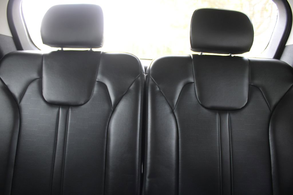 Certified 2024 Kia Sorento SX image 65