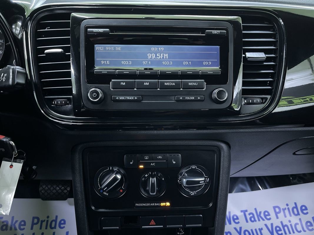 Used 2015 Volkswagen Beetle 1.8T image 21