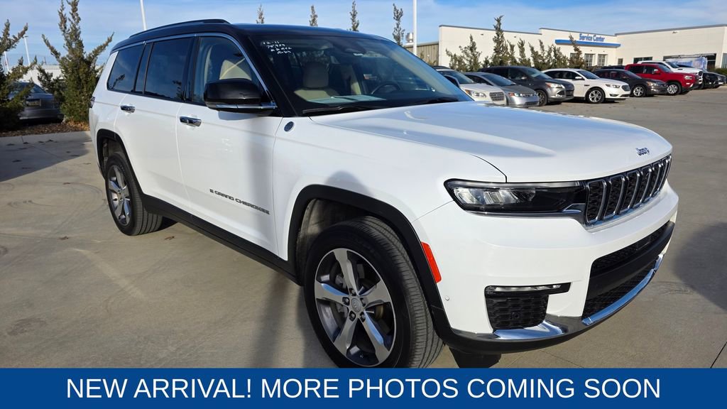Used 2022 Jeep Grand Cherokee L Limited w/ Luxury Tech Group II image 7