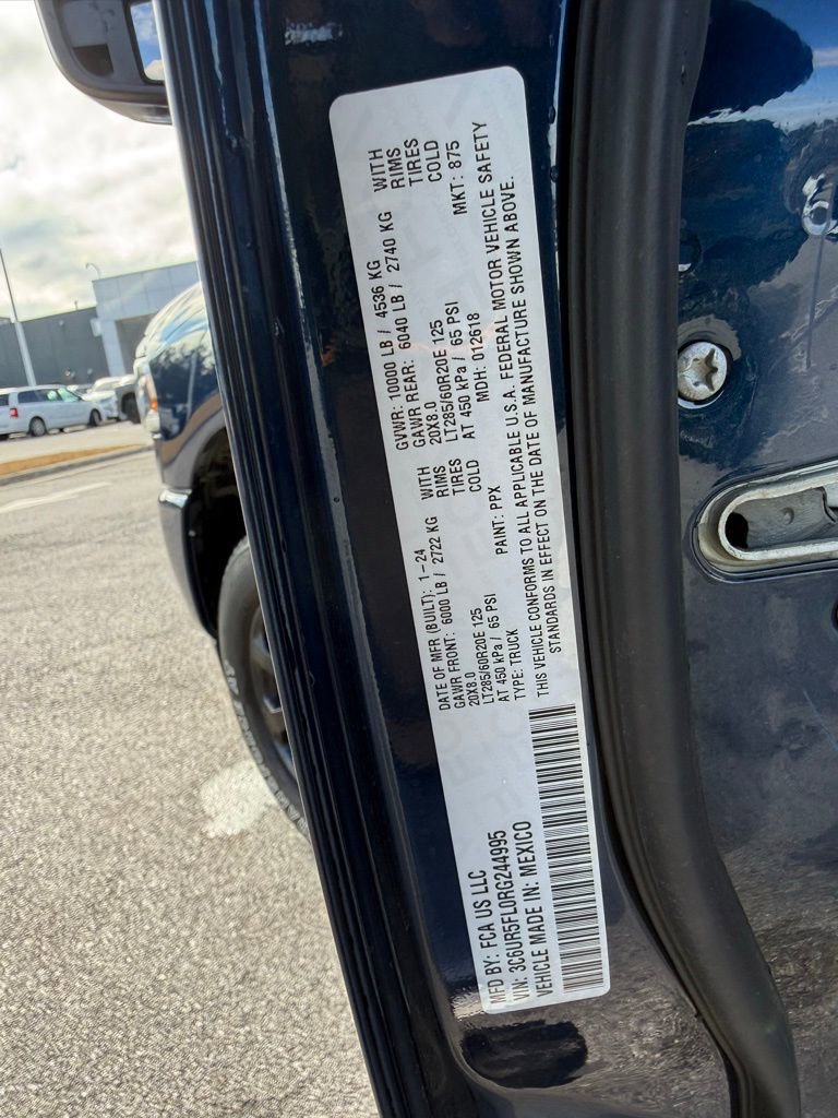 Used 2024 RAM 2500 Laramie w/ Night Edition image 28