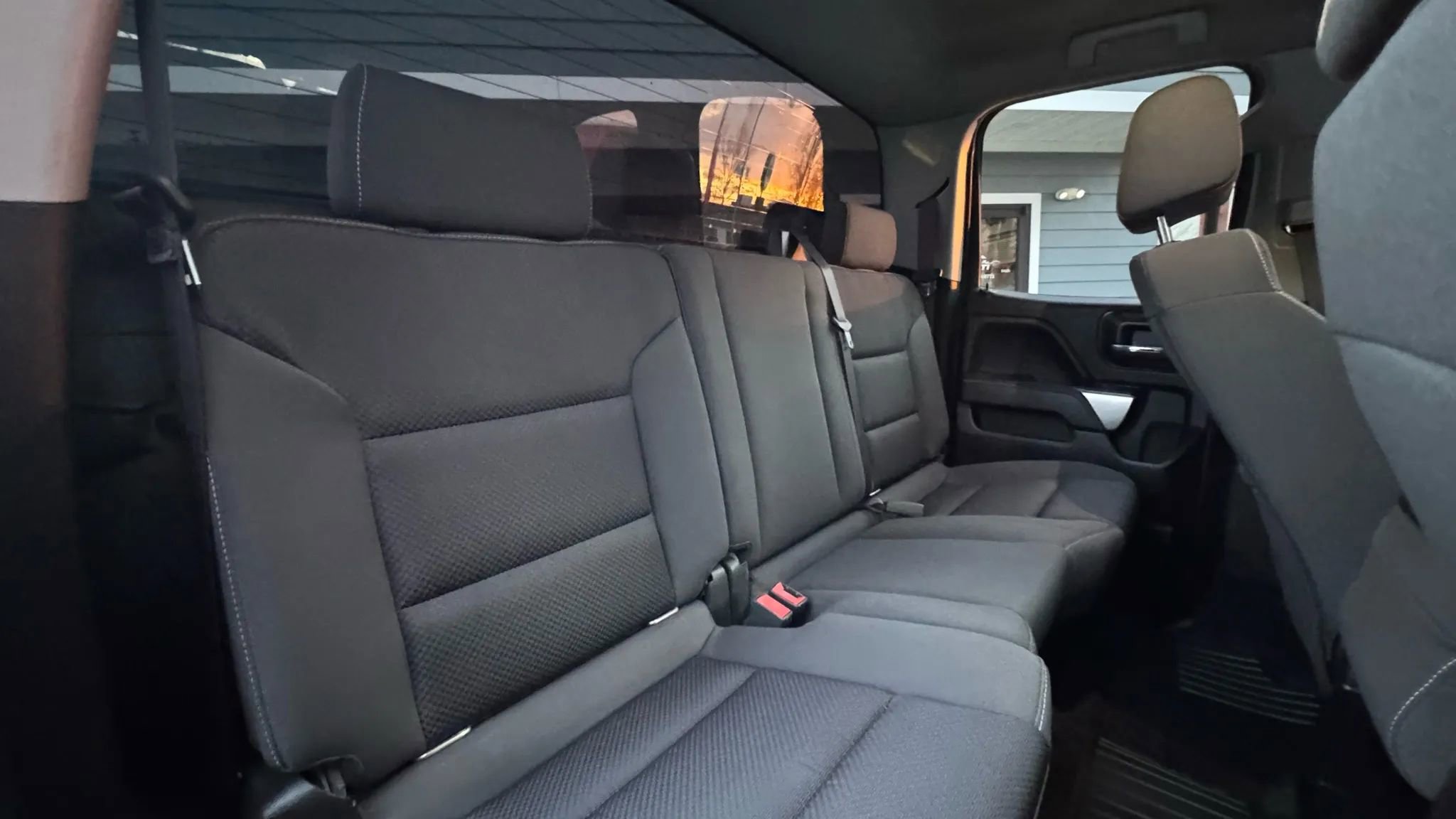 Used 2018 Chevrolet Silverado 1500 LT w/ All Star Edition image 24
