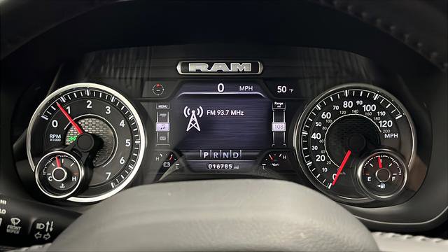 Used 2023 RAM 1500 Laramie AWD/4WD image 16