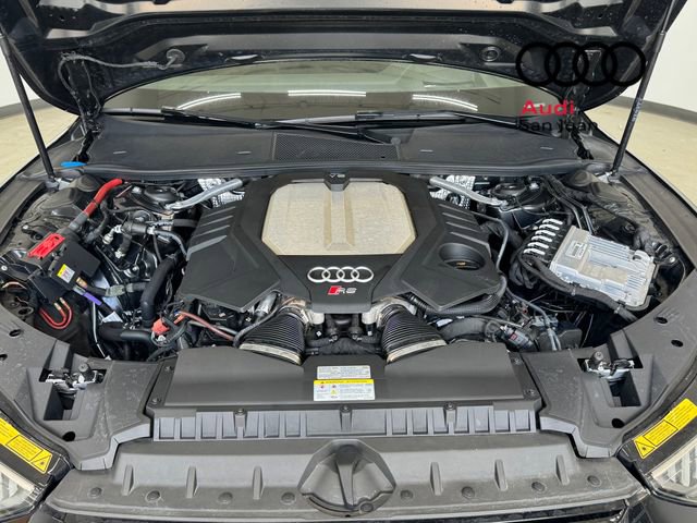 Used 2023 Audi RS 7 Sportback AWD/4WD image 4