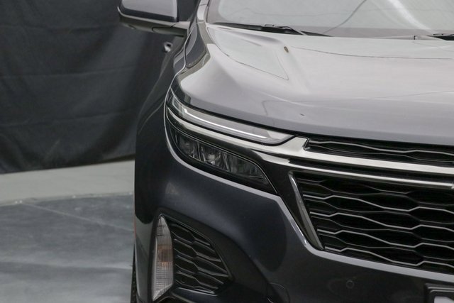 Used 2023 Chevrolet Equinox RS w/ RS Leather Package image 5