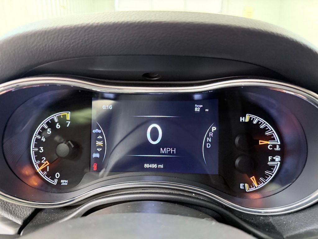 Used 2019 Jeep Grand Cherokee Altitude AWD/4WD image 40
