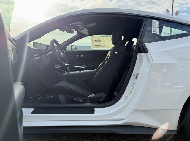 New 2025 Ford Mustang Coupe image 10
