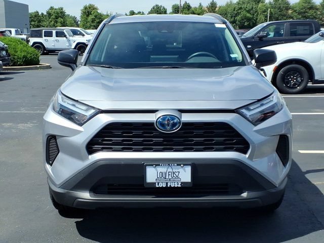 Used 2024 Toyota RAV4 LE AWD/4WD image 33