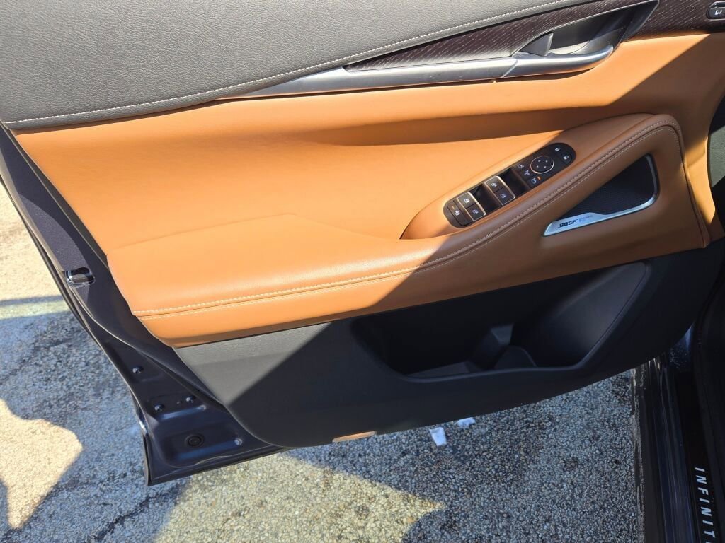 Used 2025 INFINITI QX60 Autograph w/ Cargo Package image 21