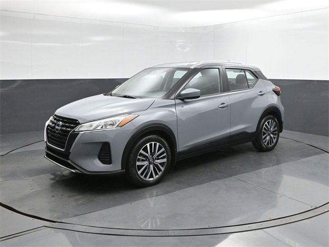 Used 2023 Nissan Kicks SV