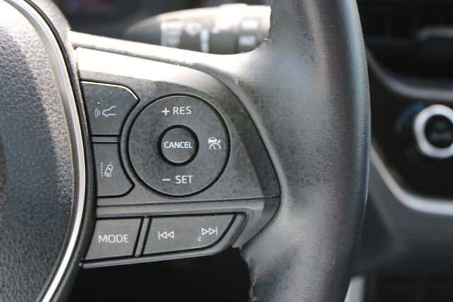 Used 2022 Toyota Corolla Cross LE FWD image 21