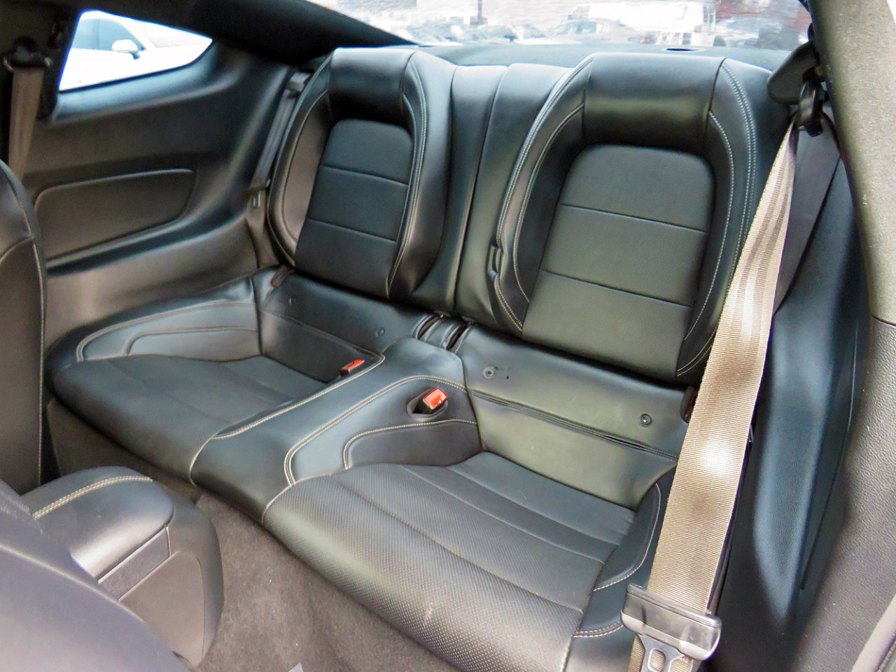 Used 2019 Ford Mustang GT Premium w/ Equipment Group 401A image 14