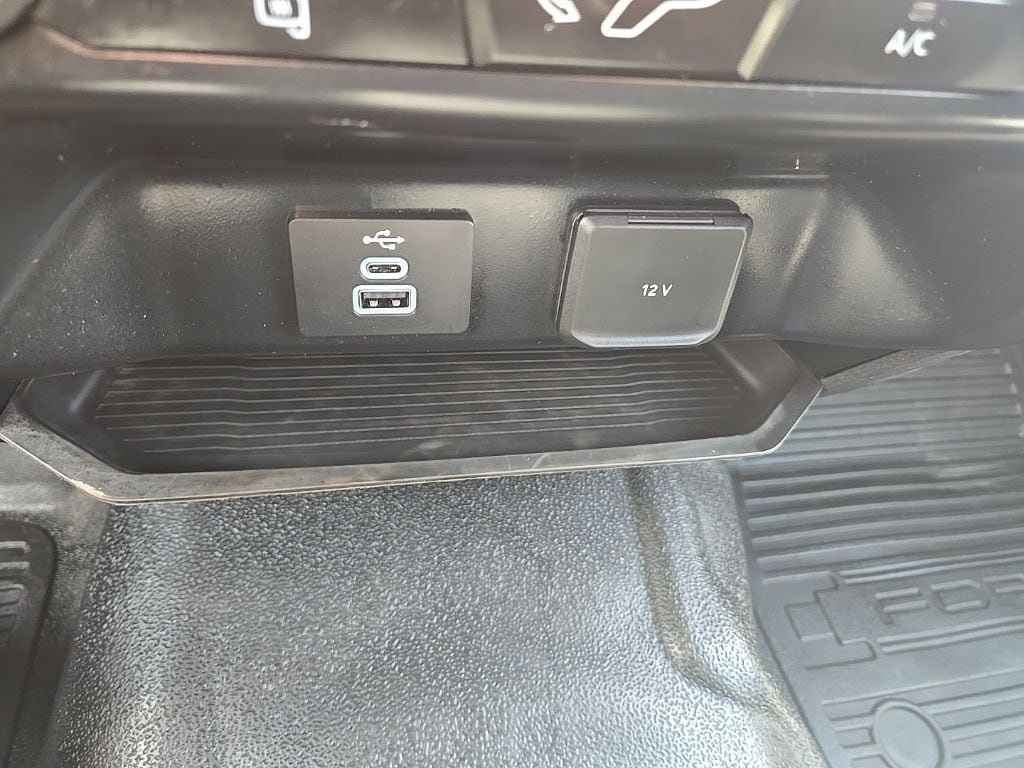 Used 2024 Ford F350 XL AWD/4WD image 19