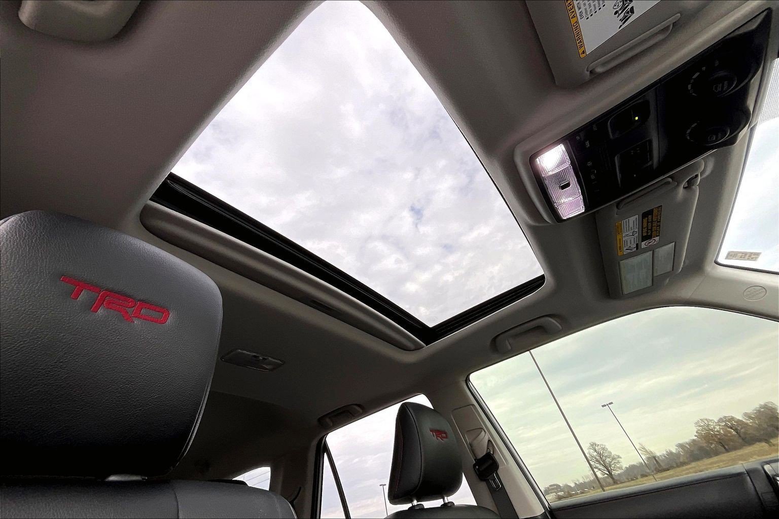 Used 2023 Toyota 4Runner TRD Off-Road Premium image 12