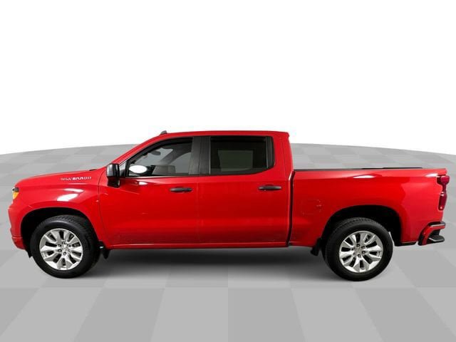Used 2024 Chevrolet Silverado 1500 Custom RWD image 5