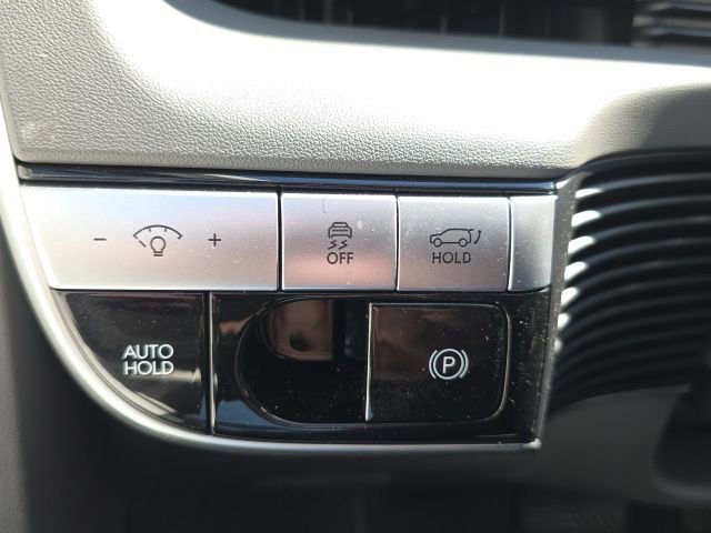 Certified 2024 Hyundai Ioniq 5 SEL image 10