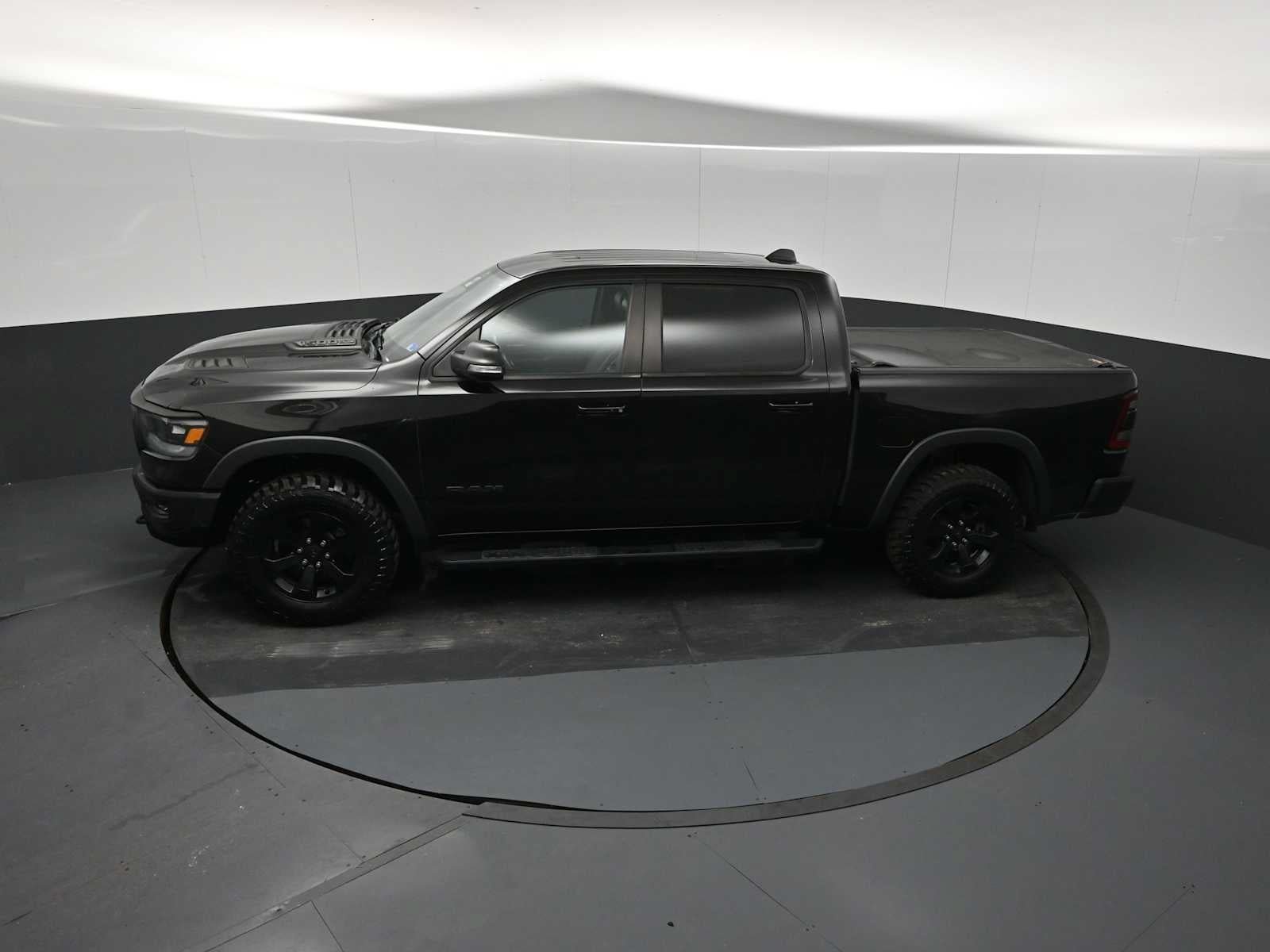 Used 2020 RAM 1500 Rebel w/ Rebel Level 2 Equipment Group AWD/4WD image 13