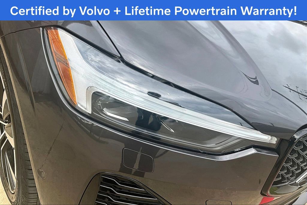 Used 2025 Volvo XC60 B5 Plus image 39