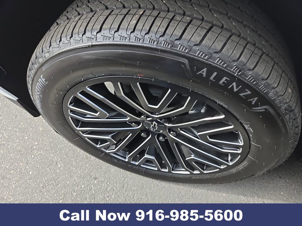 New 2026 Chevrolet Suburban LS w/ LPO, Dark Essentials Package image 37