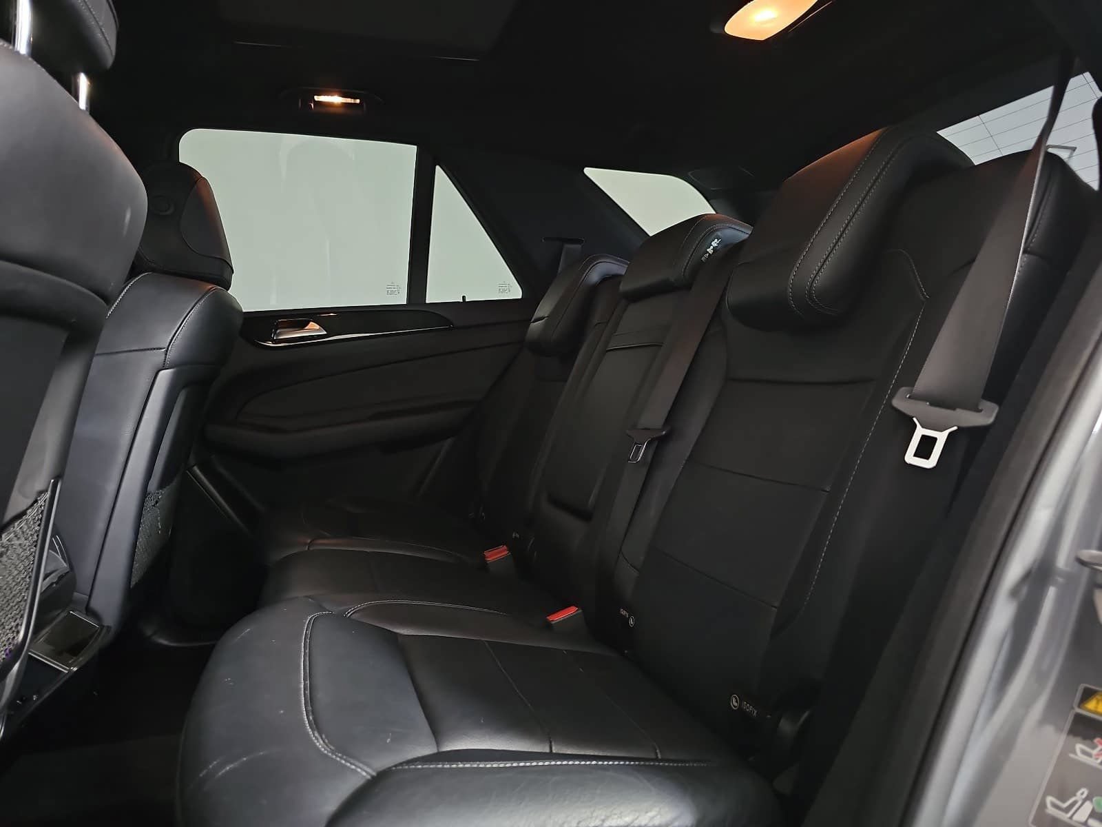 Used 2018 Mercedes-Benz GLE 550e 4MATIC image 14
