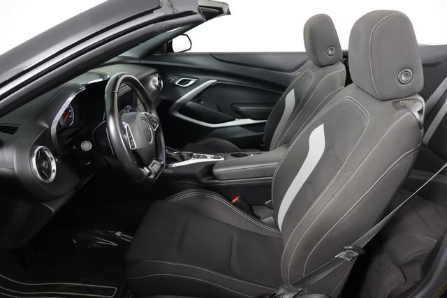 Used 2019 Chevrolet Camaro LT RWD image 19