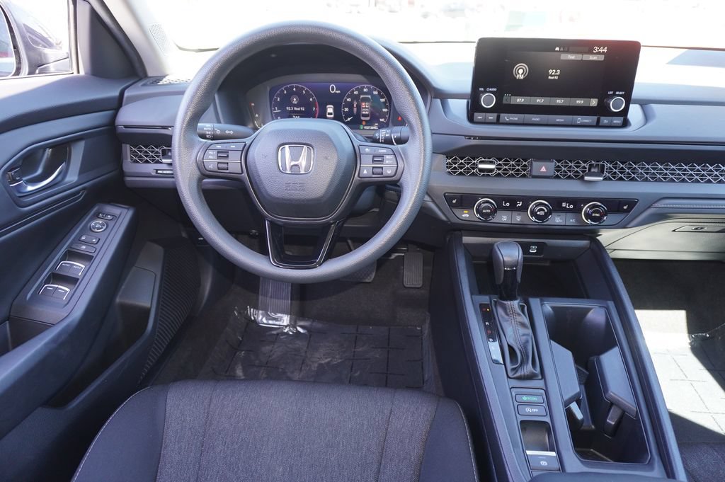 Used 2024 Honda Accord EX image 10
