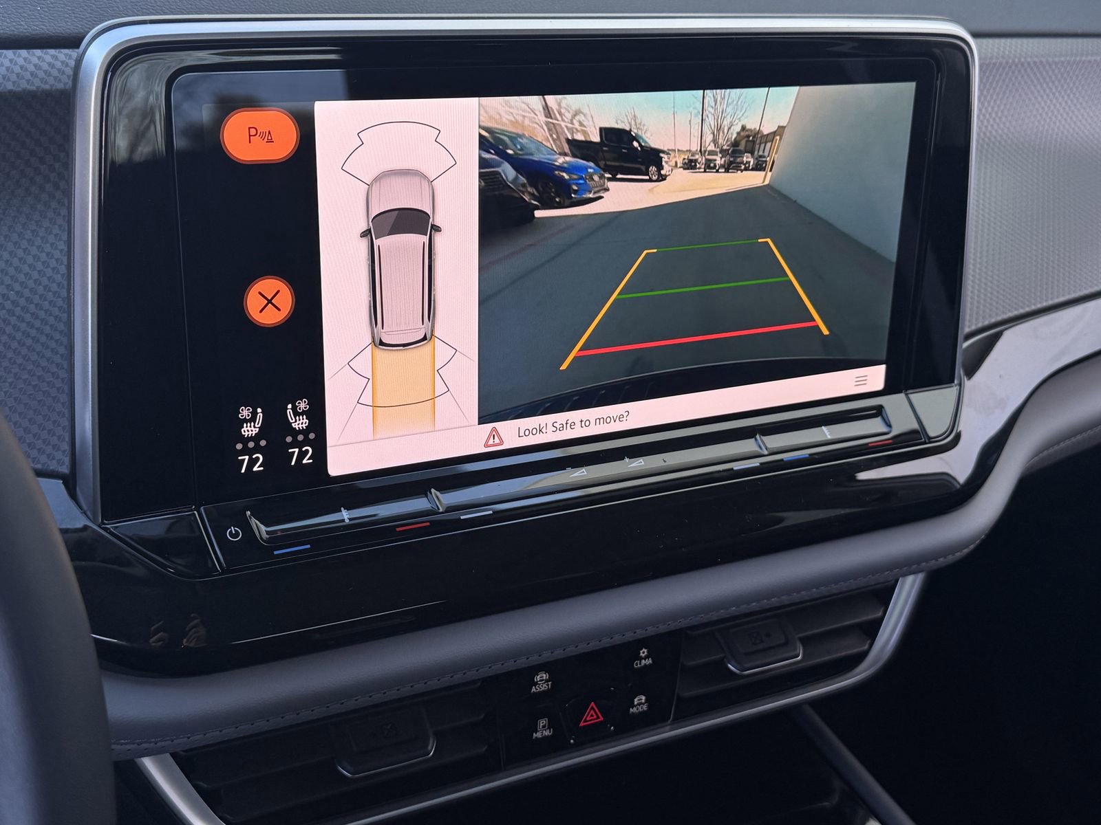 New 2026 Volkswagen Atlas Peak Edition image 18