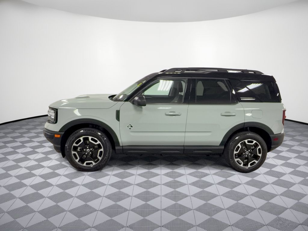 Used 2024 Ford Bronco Sport Outer Banks AWD/4WD image 2