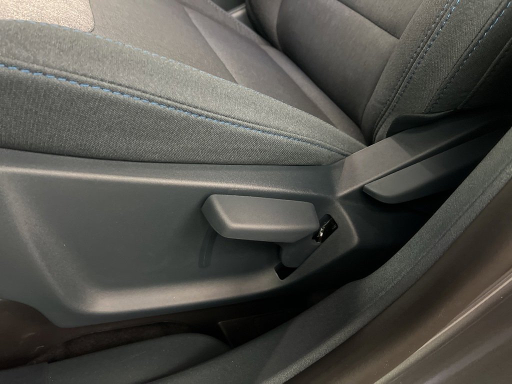 New 2025 Ford Maverick XLT w/ Equipment Group 301A image 24