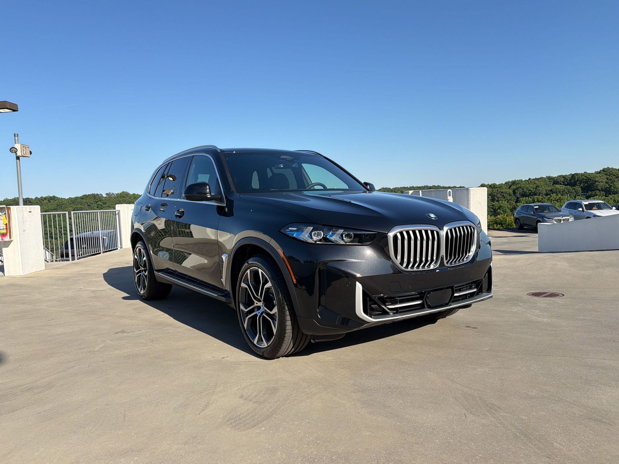 New 2026 BMW X5 xDrive40i w/ Climate Comfort Package AWD/4WD image 6