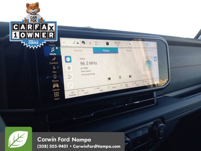 Used 2024 Jeep Gladiator Rubicon w/ Technology Group image 16