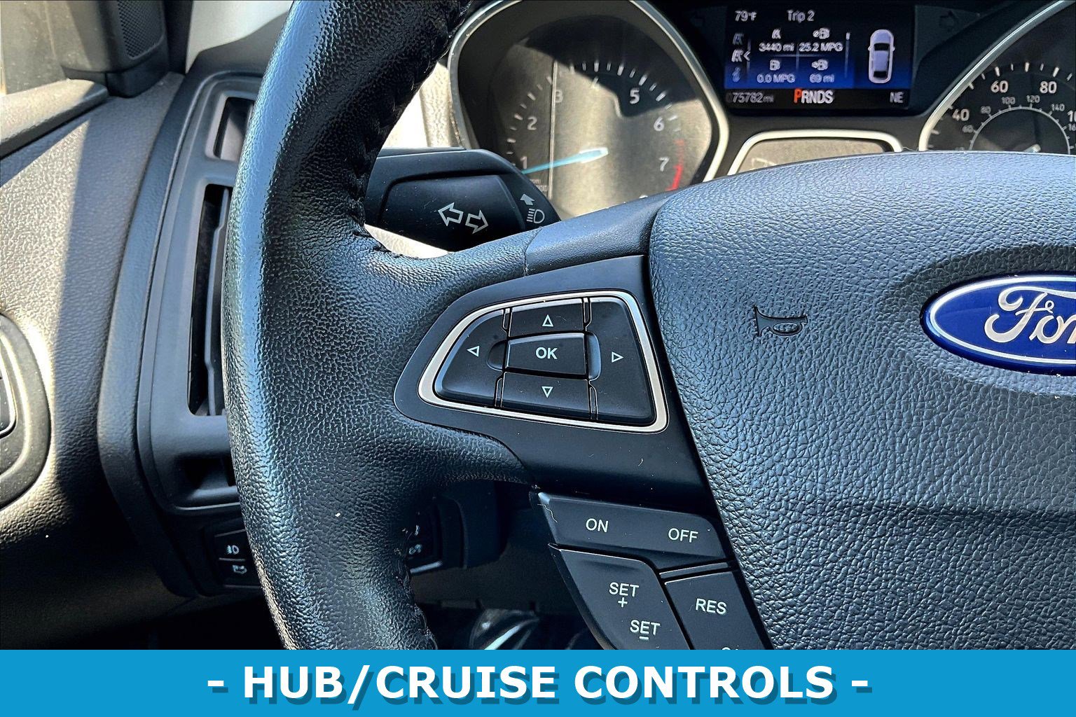 Used 2015 Ford Focus SE w/ Equipment Group 201A FWD image 11