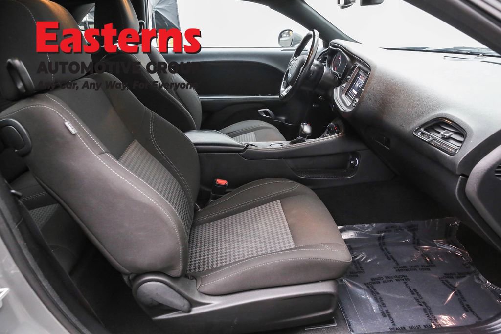 Used 2023 Dodge Challenger SXT image 23