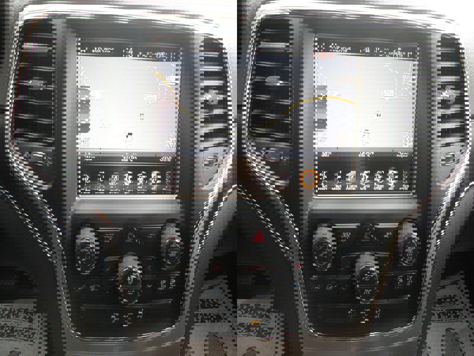 Used 2014 Jeep Grand Cherokee Limited w/ Trailer Tow Group IV image 22