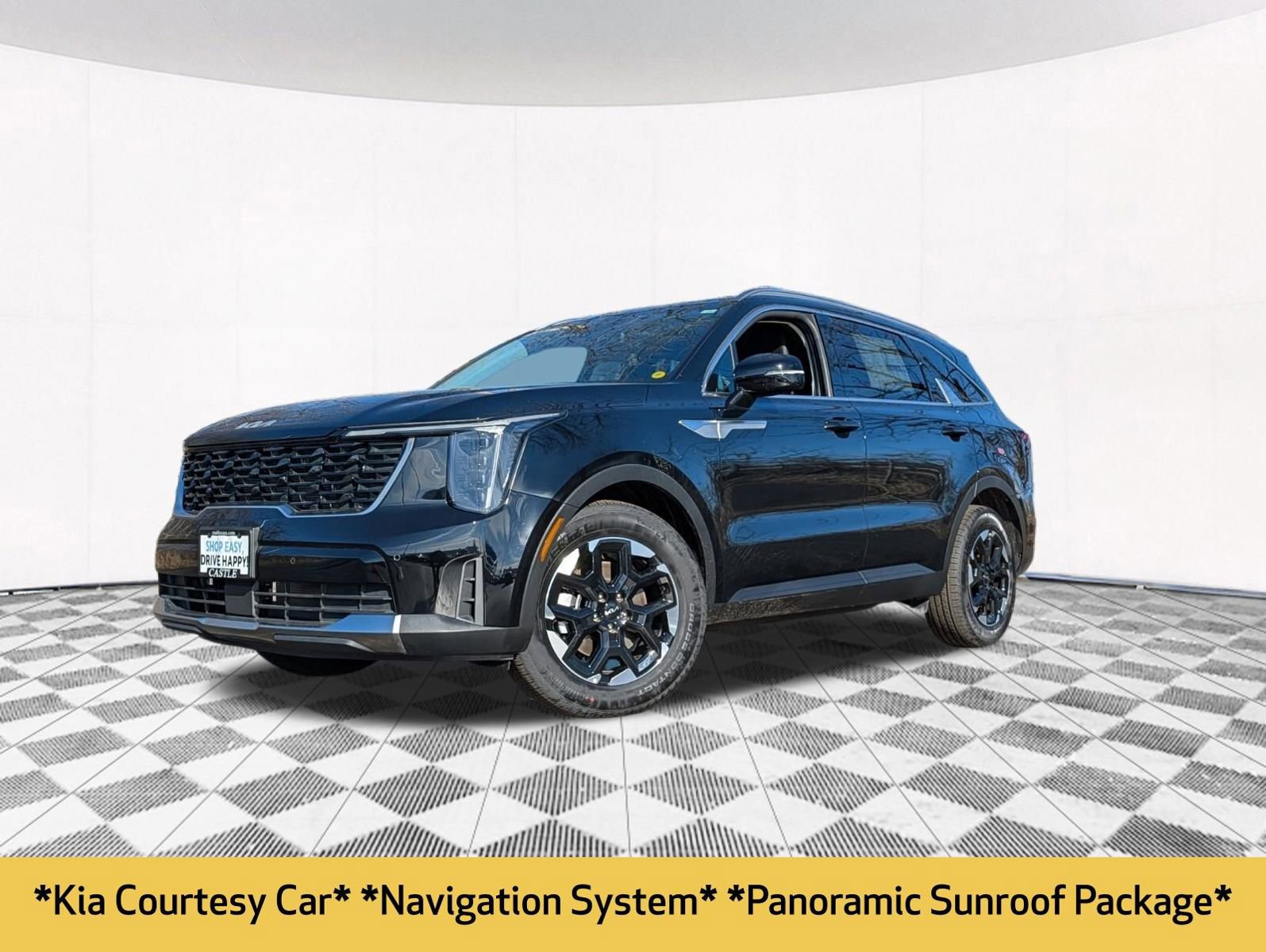 Used 2025 Kia Sorento S w/ Panoramic Sunroof Package image 2