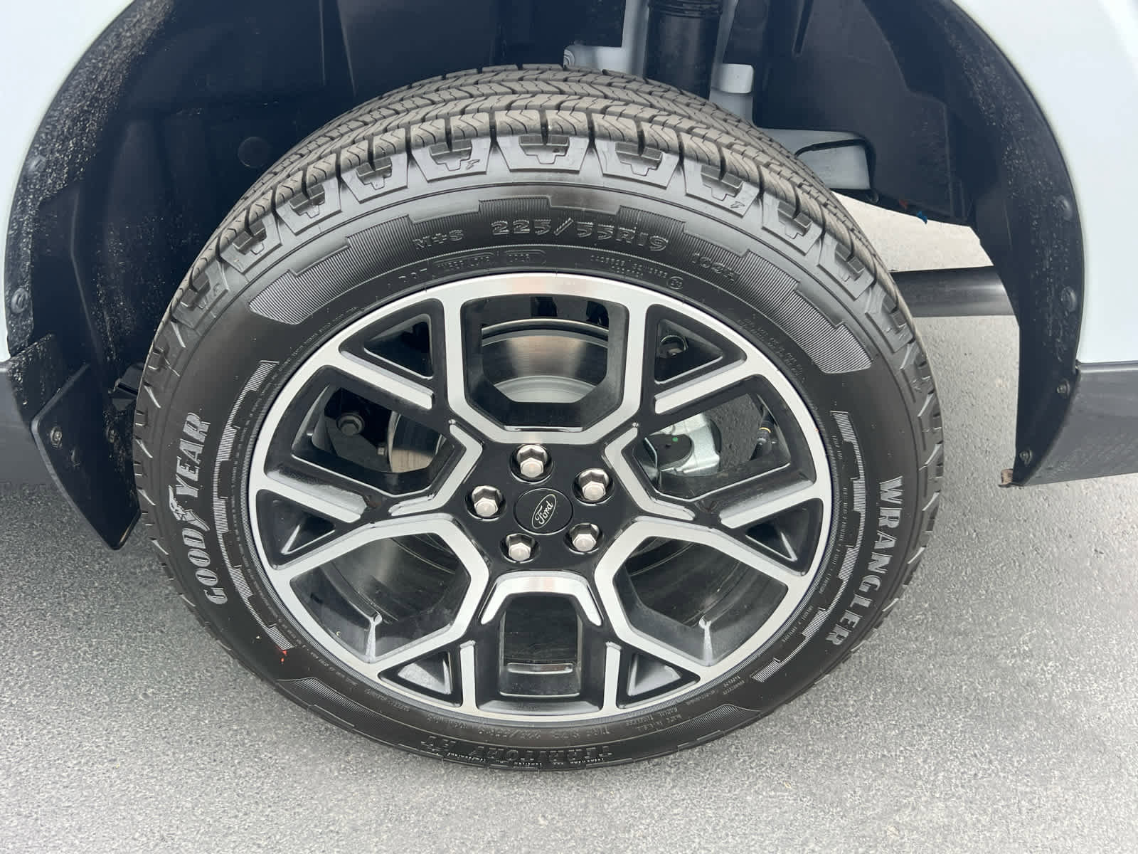 New 2025 Ford Maverick Lariat w/ 4K Tow Package image 14