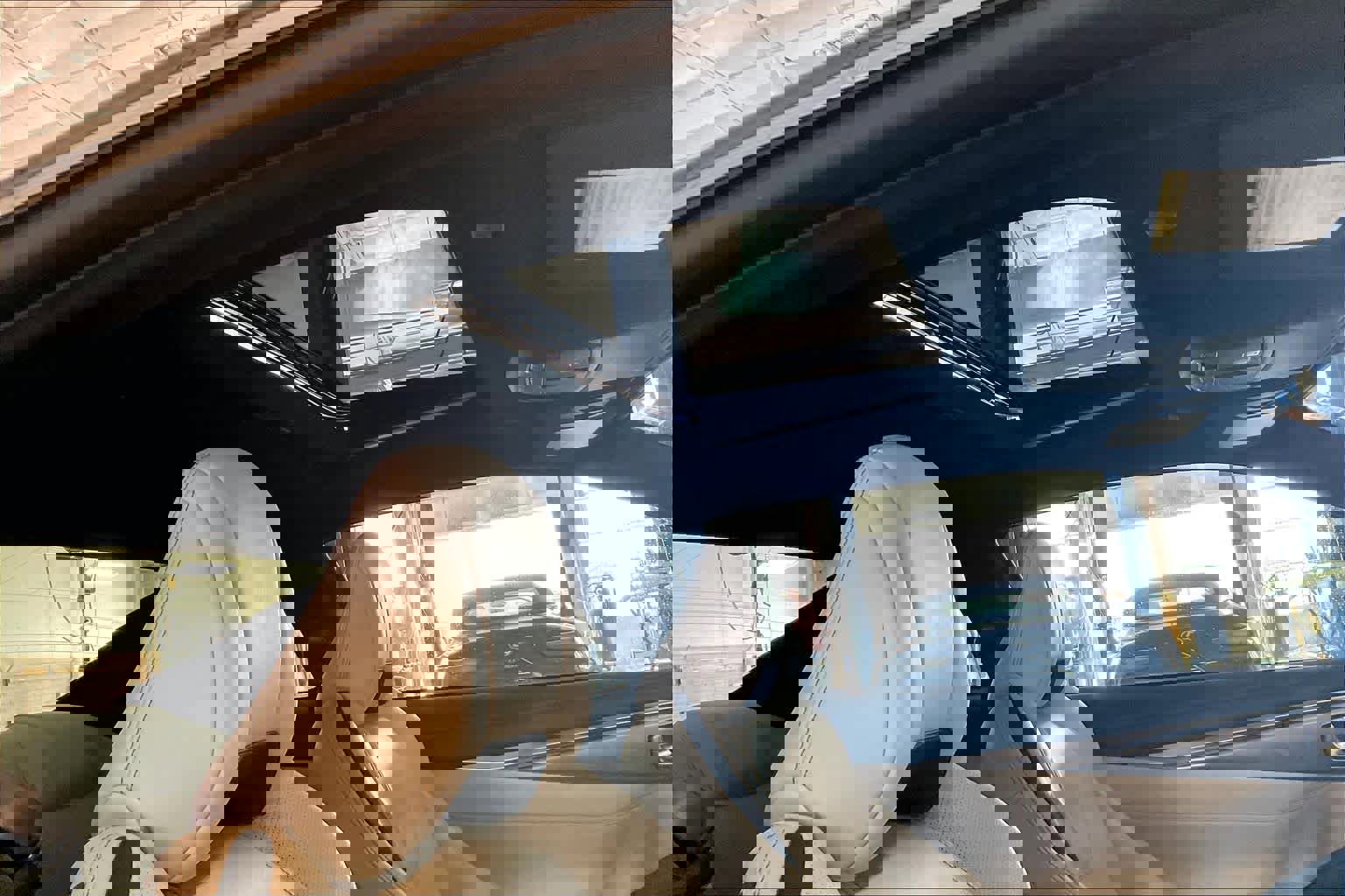 Used 2021 INFINITI Q60 3.0t Luxe w/ Essential Package RWD image 13