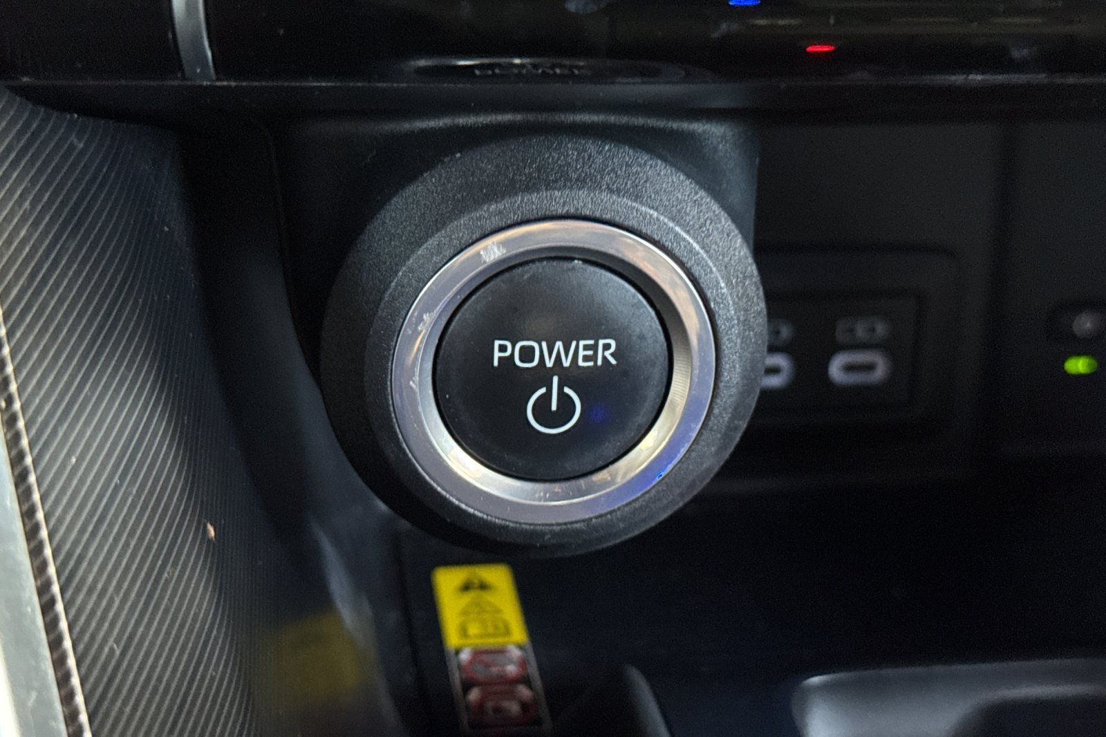 Certified 2023 Toyota Venza Nightshade AWD/4WD image 21