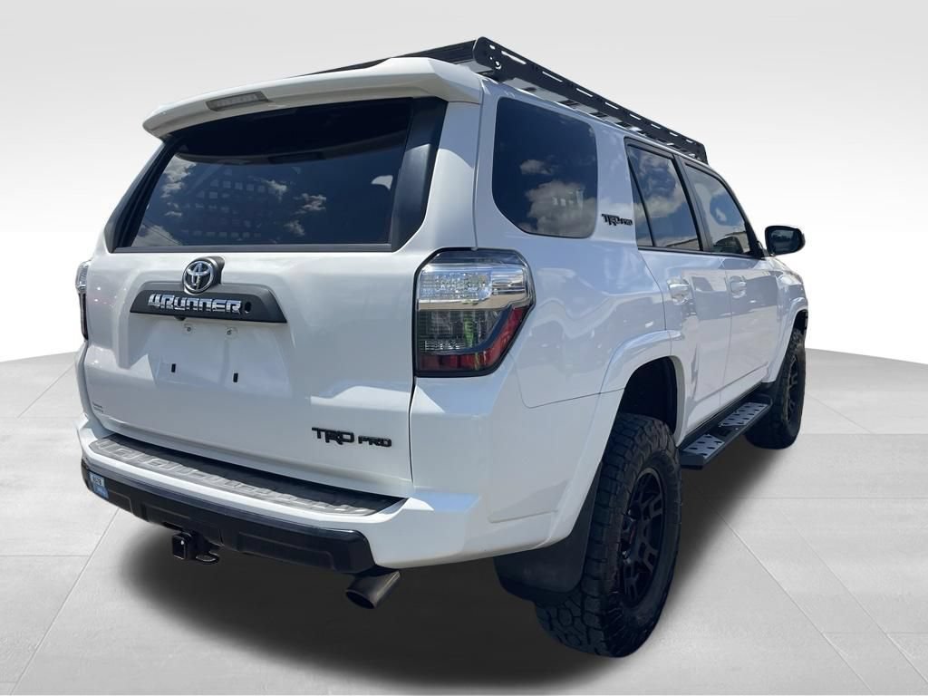 Used 2017 Toyota 4Runner TRD Pro AWD/4WD image 11