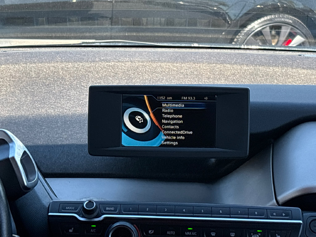 Used 2018 BMW i3 w/ Range Extender RWD image 20